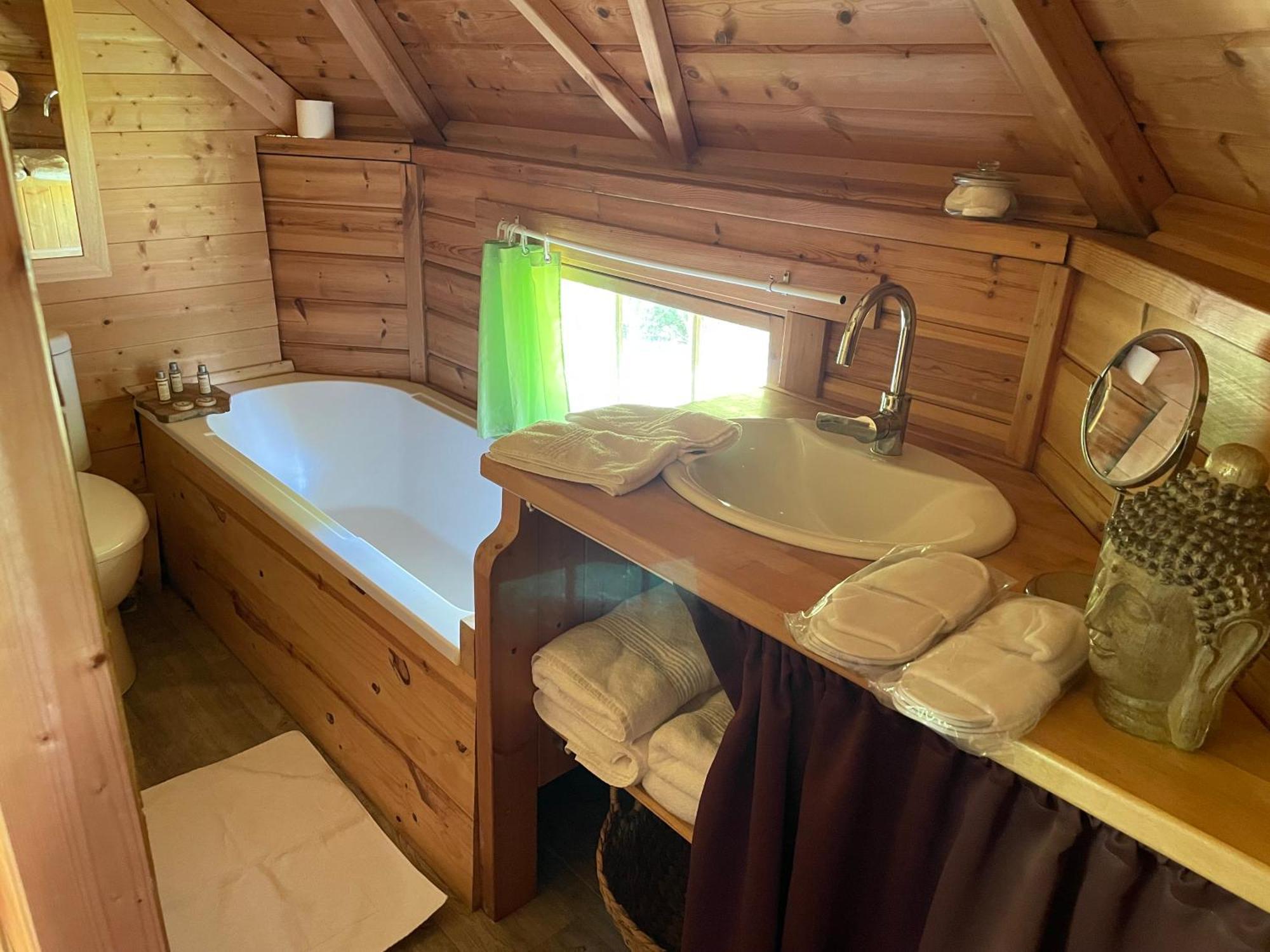 Aux Murmures De La Nature B&B Honfleur Kültér fotó